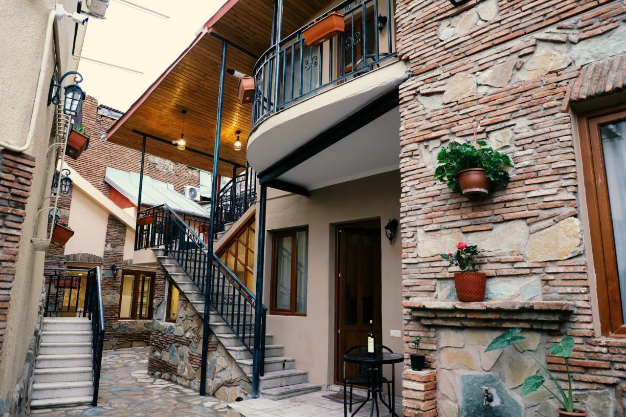 Apart Hotel With Wine Cellar - Old Tbilisi 1897 Extérieur photo