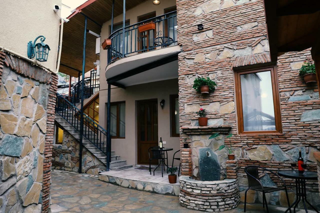 Apart Hotel With Wine Cellar - Old Tbilisi 1897 Extérieur photo